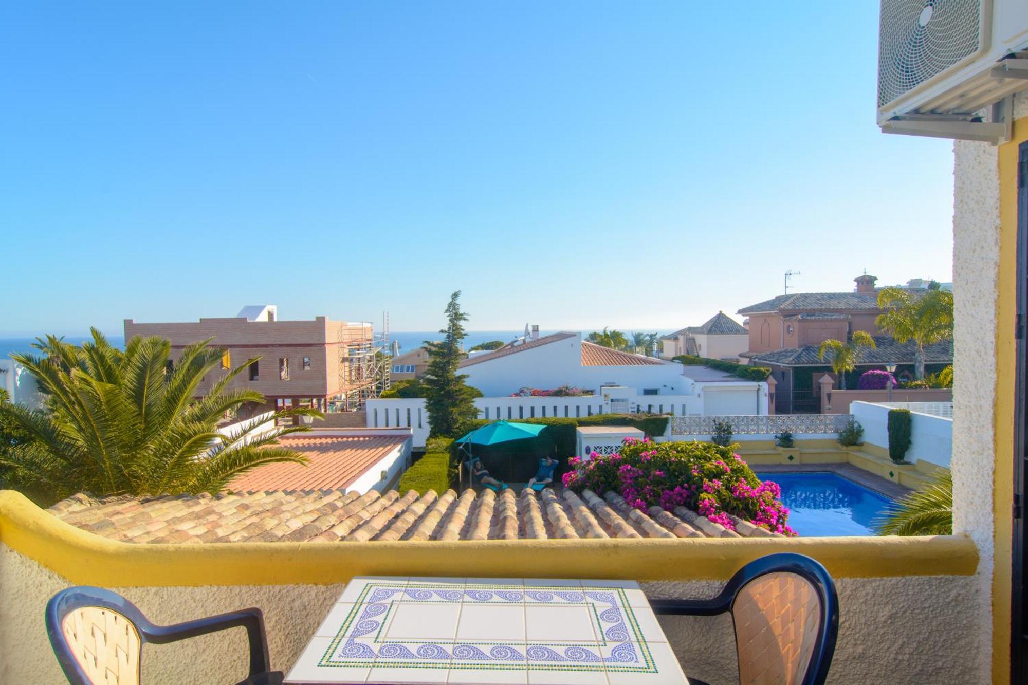 Typical Beach House Las Chapas Playa With Heated Pool ماربيا المظهر الخارجي الصورة